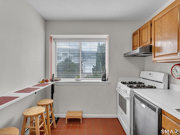 4th image of 675 Townsend Avenue #145
