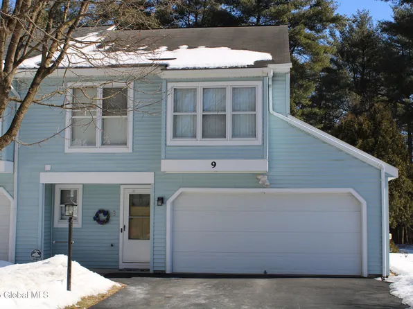 9 Old Mill Lane, Queensbury, NY 12804