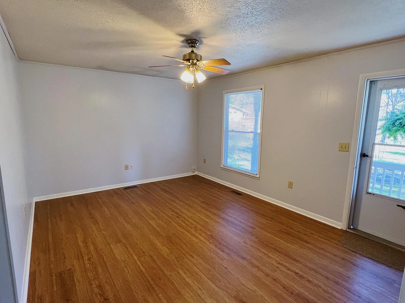 41 Haw Creek Cir — Photo 4