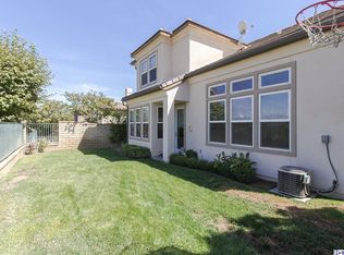 27147 Cedar Ridge Pl, Valencia, CA 91381