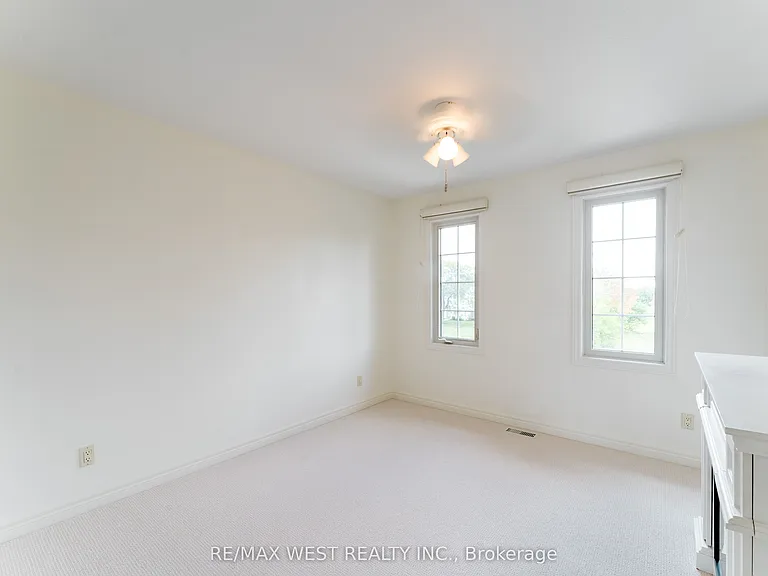 114 Brown St #3 — Photo 14
