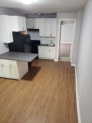 2nd image of 2700 Bronx Park E #D1