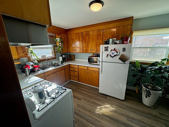 5th image of 655 Grand Mesa Ave