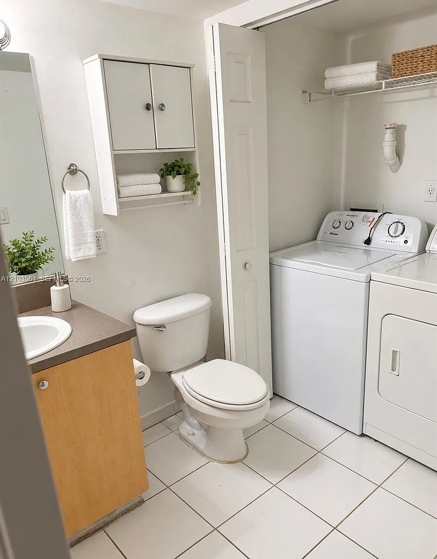 Aventi At Aventura Condo — Photo 3