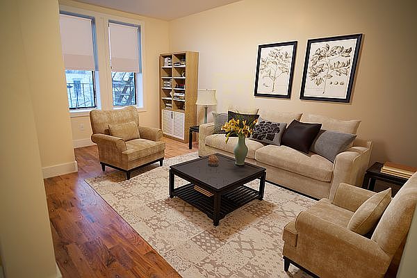 1st image of 668 Hancock St #3F