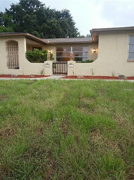 1st image of 9811 Gray Fox Ln