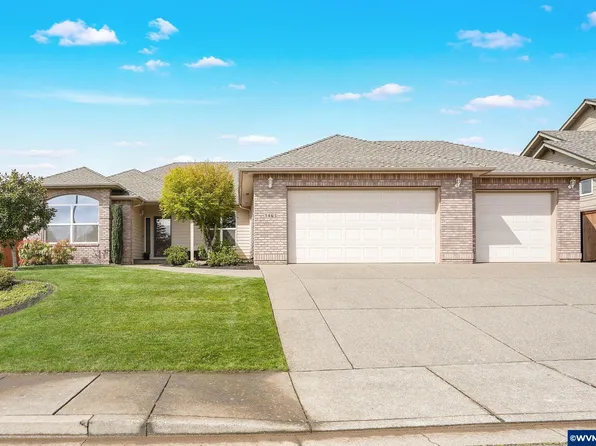 1465 Ranier Loop NW, Salem, OR 97304