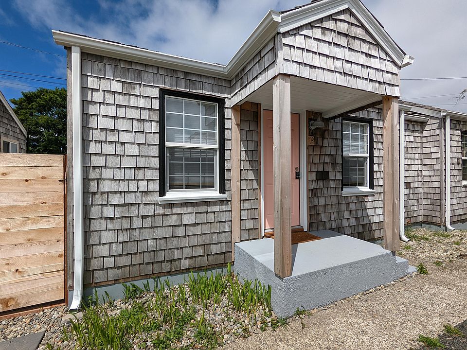 710 Pacific Avenue North 2 710 Pacific Ave N Long Beach WA Zillow