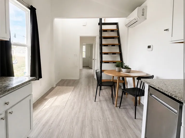 7218 Elm Cv — Photo 4
