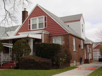11929 223rd St, Cambria Heights, NY, 11411
