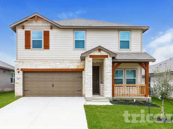 13677 Paxton Blvd, Saint Hedwig, TX 78152