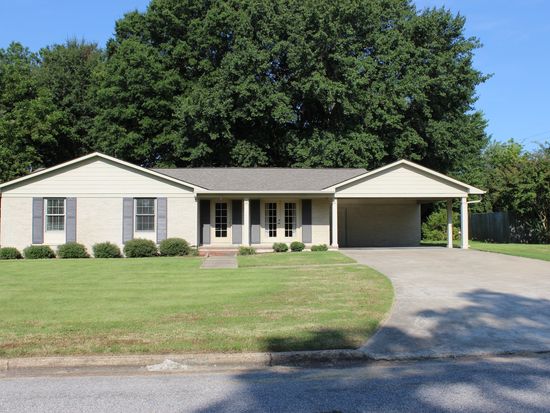 2241 Tatum Rd, Dyersburg, TN 38024 | Zillow