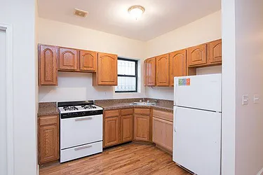 Rented by Nest Seekers International