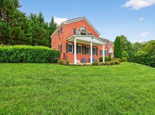 8724 Hawkins Creamery Rd, Gaithersburg, MD 20882