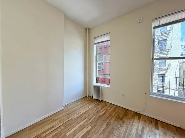 211 East 5th Street image 1 of 5