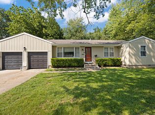 1259 E Berkeley St, Springfield, MO 65804