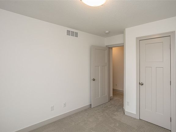 4th image of 233 11th Ct NW