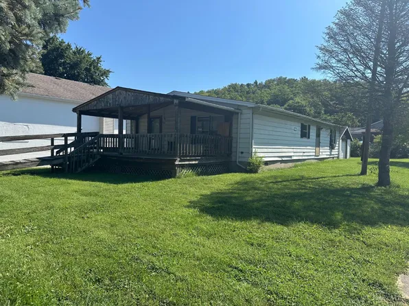 500 Porter St, Cleves, OH 45002