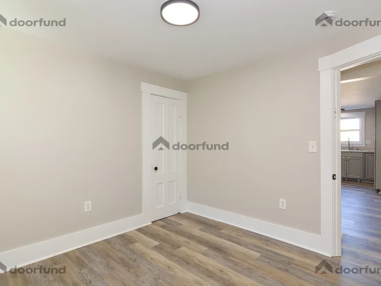 377 Union Ave #9 — Photo 13