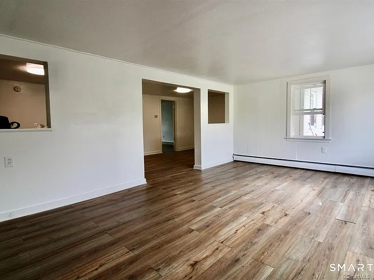 525 Boston Post Rd #1 — Photo 4