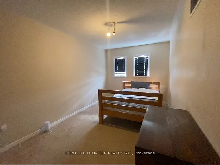 40 Stirrup Ct — Photo 17