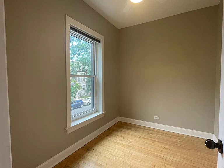 3717 N Racine Ave #2 — Photo 7
