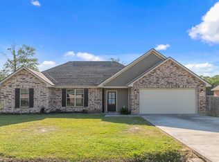 1010 Magdalena St, Sulphur, LA 70663