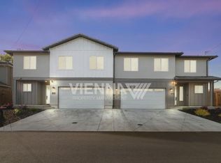 5843 Del Campo Ln, Carmichael, CA 95608
