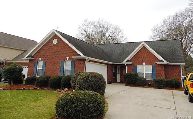 1st image of 105 Merrifield Dr
