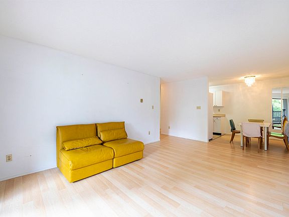 5th image of 1195 Pipeline Rd #203