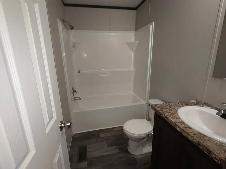 13 E Ashwood Dr — Photo 11