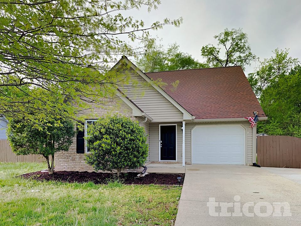 1st image of 141 Sara Cir
