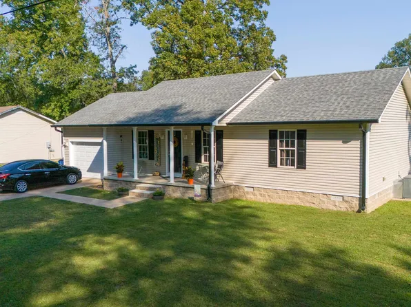 165 Cromwell St, Savannah, TN 38372