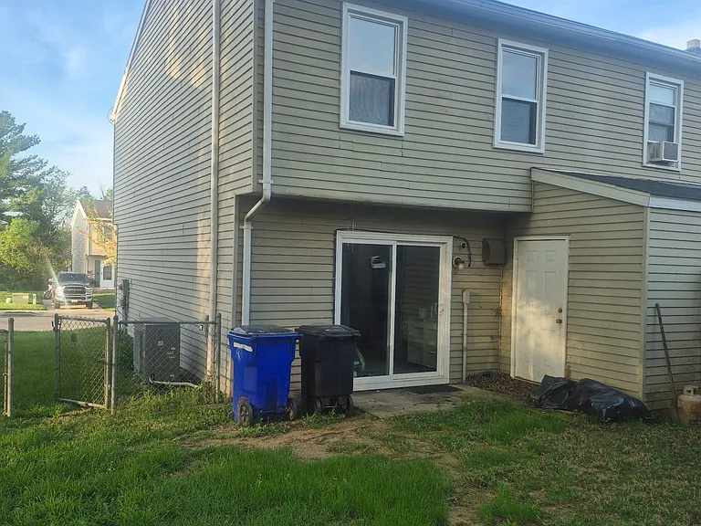 92 Wenner Dr — Photo 2