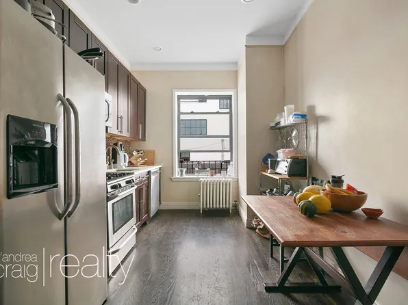 11 1st Place image 6 of 8