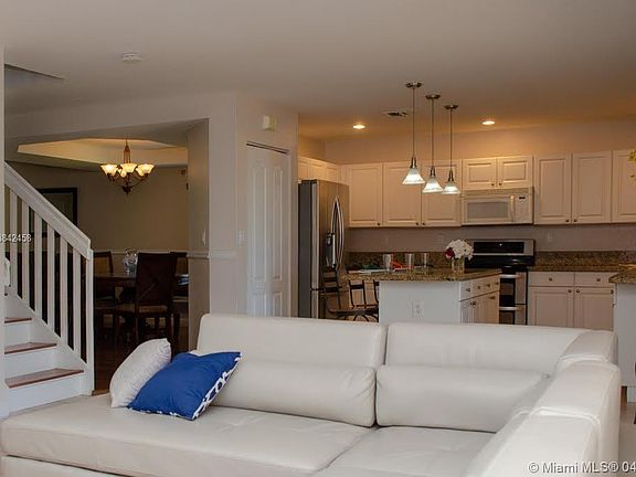 4th image of 21325 SW 89th Pl