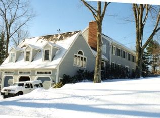 70 Cider Mill Rd, Bedford, NH 03110