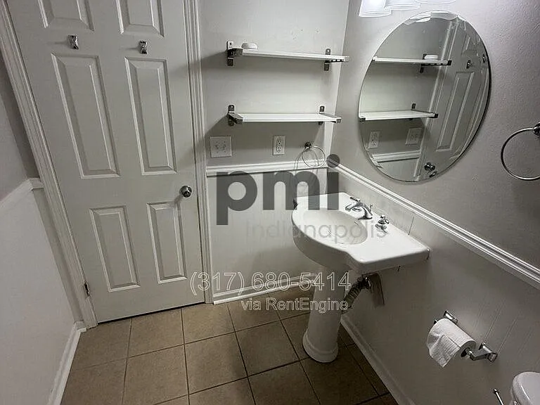 6460 Park Central Way — Photo 13