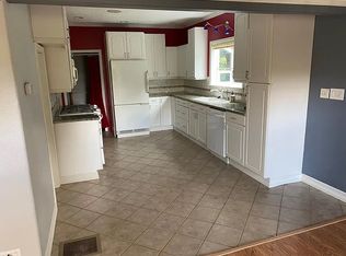 4210 SE 76th Ave #B, Portland, OR 97206