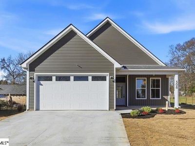 308 Poplar Dr, Greer, SC, 29651