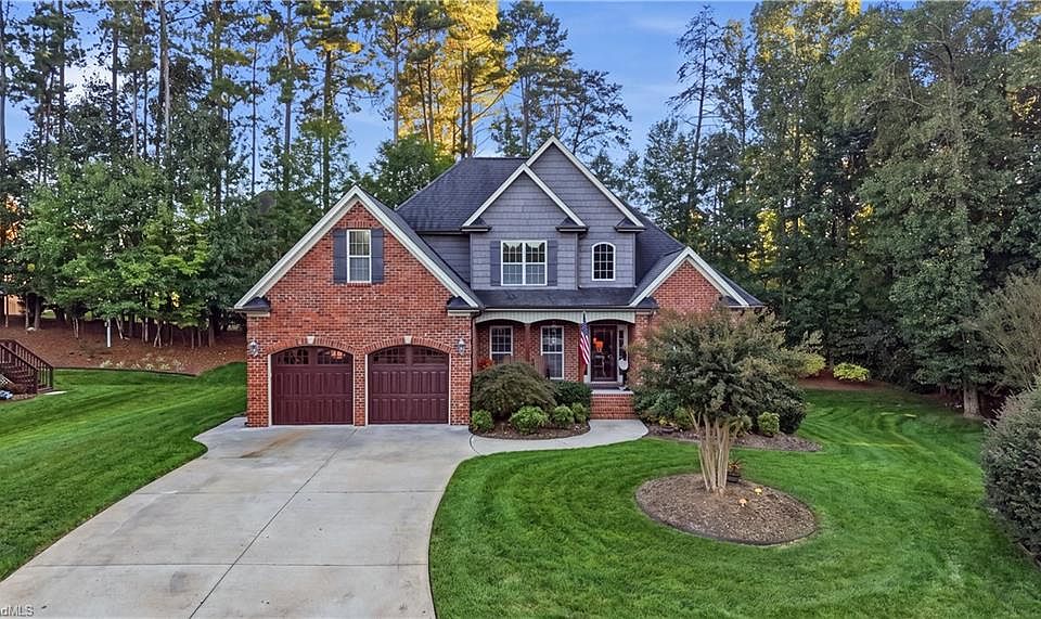 1st image of 347 Kiawah Island Dr