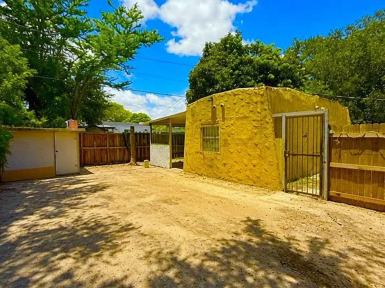 1340 Peri St — Photo 7