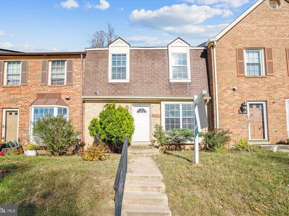 10322 Broom Ln, Lanham, MD 20706