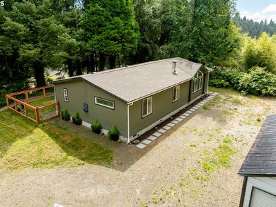 10220 7th St, Bay City, OR, 97107