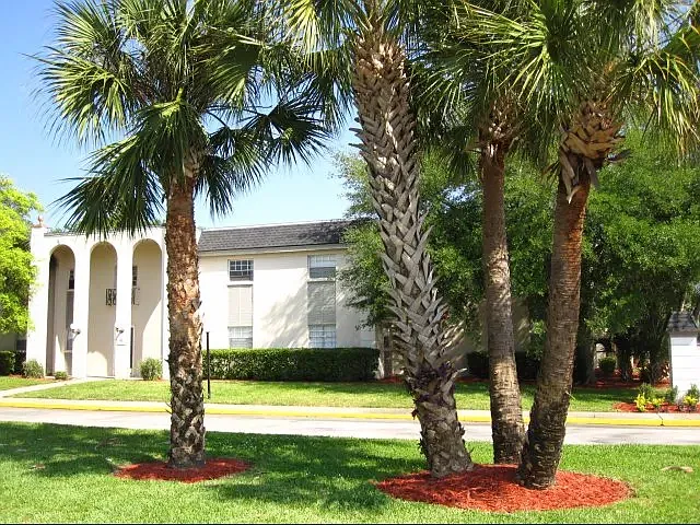 La Aloma Apartments