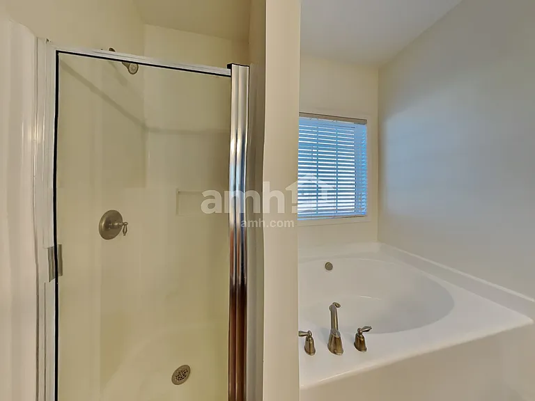 237 Mott Rd — Photo 13