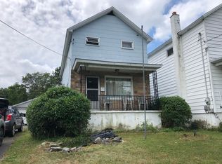 213 Front St, Forest City, PA 18421