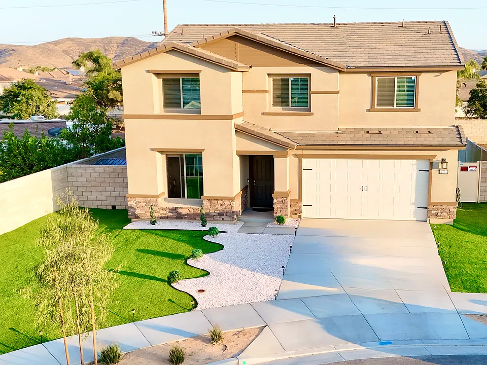 4783 Stirrup Ct