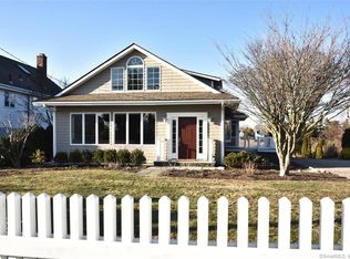 34 Hammock Rd, Clinton, CT 06413