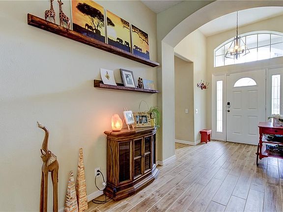 3rd image of 2282 Highland Woods Dr